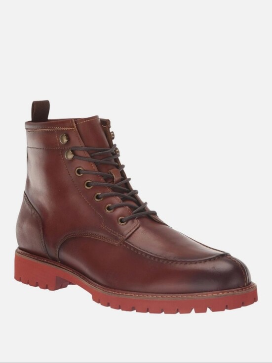 New w/Box Vince Camuto Kameil Genuine Leather Waterproof Lug-Sole Lace-Up Boots main image 4